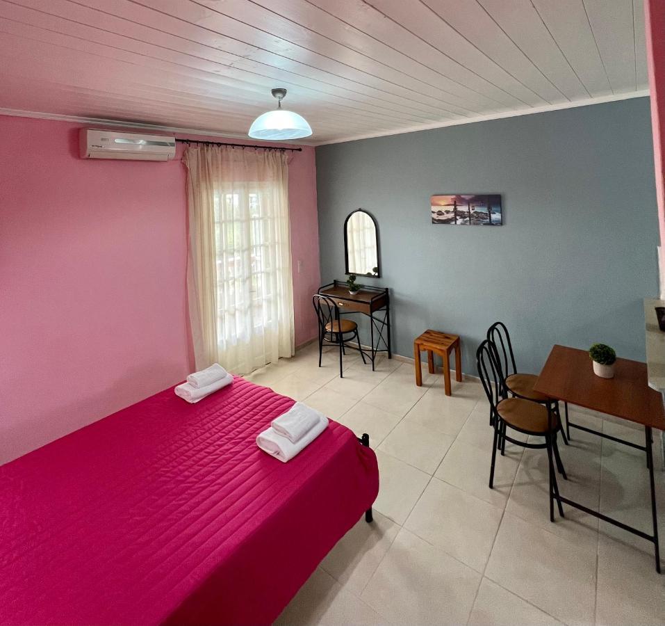 Elena Pool Aparthotel Агиос Георгиос Екстериор снимка