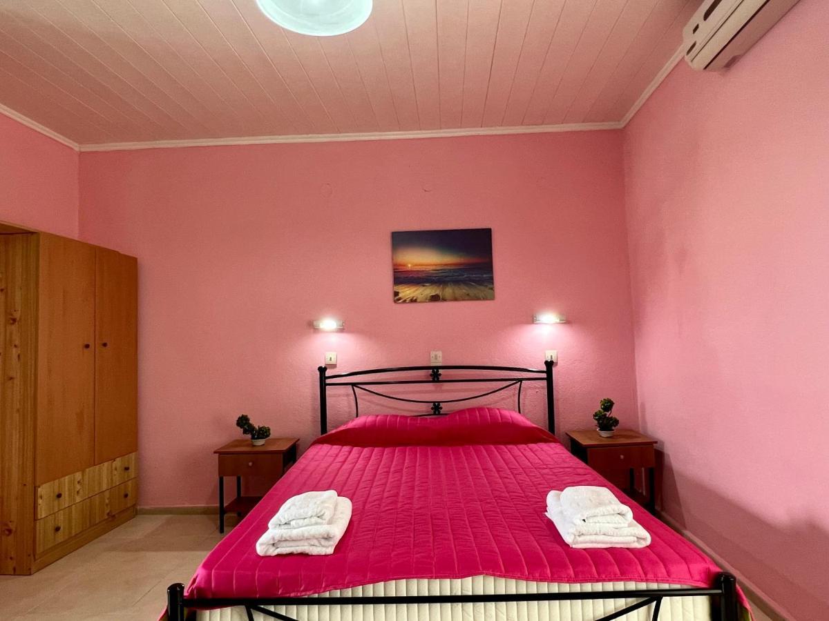 Elena Pool Aparthotel Агиос Георгиос Екстериор снимка