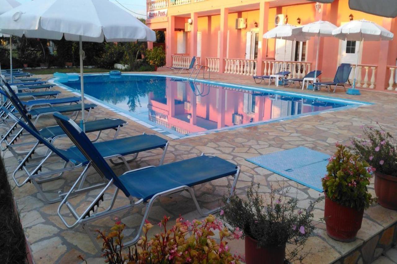 Elena Pool Aparthotel Агиос Георгиос Екстериор снимка